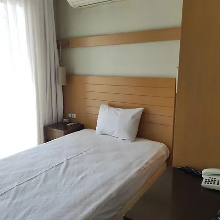 호텔 Cilek Marina Çeşme